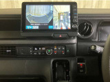車輛入庫時には、お客様より詳しくお話をお伺いさせて頂き、プロの査定士3名が「修復歴の有無」「不具合箇所の確認」等のチェックを行っておりますので、より安心してお乗り頂けます♪