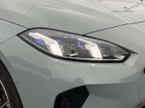 BMWのオートライトは積極的にライトをつけることにより、自車の存在を周囲に向けアピールいたします。それは安全性への配慮でもあります。