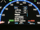 さまざまな安全装備でドライバーと同乗者をしっかりサポートできます。