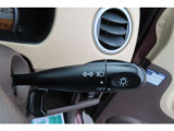 運転席から操作できる各種スイッチもお問い合わせいただければ機能の説明ができますのでお気軽にお問い合わせ下さいね。