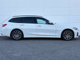 BMW専門のメカニックが、100項目にも上るポイントを徹底的にチェック。交換基準に達した部品があれば、弊社負担にて交換後、お客様へご納車致します。