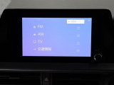 ディスプレイオーディオを装備。スマホとクルマをつなぐことで、これまでのナビに加えて、色々なサービスが楽しめます。