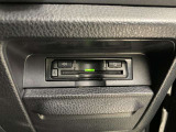 付いているクルマも増えましたが、U-Carではまだまだ付いていればラッキーなETCです。高速道路の料金をお得にするための、便利な装備です。セットアップ後、すぐに利用可能です。