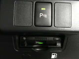 ETC車載器付きです。高速道路の料金所もスムーズに通過できます。