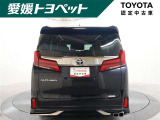 スタイリッシュなリヤテールライト♪