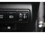 車体が傾いた状態の時にヘッドライトの光の高さを上下に調整することが出来ます!