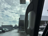 グリップ付きで乗り降り楽々☆