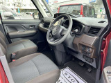 見通しのよいすっきりとした視界で、運転もしやすいです。