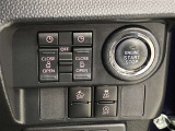 運転席からも操作ができる両側パワースライドドアです。ご家族の乗り降りがより便利になる、みんなが嬉しい装備です。