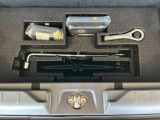 後席を倒せば広々とした荷室に。用途に合わせて使える便利なシートアレンジが可能です。