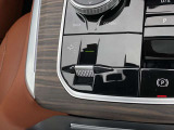 車両の詳細、ご質問につきましては、営業スタッフまでお気軽にご連絡下さいませ。遠方のお客様には実車の詳細動画送信も承ります。お問合せをお待ち致しております。