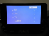 ディスプレイオーディオを装備。スマホとクルマをつなぐことで、これまでのナビに加えて、色々なサービスが楽しめます。