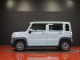 【認定中古車】厳しい品質チェックにより選び抜かれた車両には、状態に応じて「マツダ認定U-carプレミアム」と「マツダ認定U-car」の2つのグレードを設定しています。