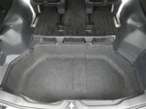 広々としたラゲージスペースを備えています。大きなものや長さのある荷物もしっかりと積み込めます。