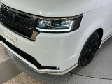 【LEDヘッドライト】ディスチャージヘッドライト(HID)と同等の明るさで、夜道や雨天走行が明るく視界良好!! フォグライトも装備で、安心感さらにUPです♪安心ドライブを楽しんで下さい♪