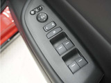 ◆パワーウィンドウスイッチ◆運転席から全席の窓の開閉操作を行うことが出来いつでも換気ができます!