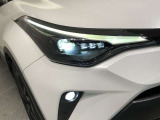 ★LEDヘッドライト★LEDは明るく遠くまで照らす光量で夜間走行の視認性を高めます。長寿命で省電力!見た目もスタイリッシュです。