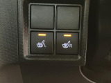 【運転席/助手席シートヒーター装備】 座面と背面を温め、寒い日のドライブを快適にします。