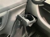 品質には自信があります!ハッピーの品質・キレイなお車をお届けさせていただきたい!そんな気持ちでキレイに仕上げております。フロアマットなどの清掃はもちろん、シート下なども徹底的に清掃しております。