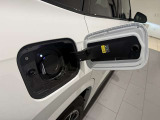 弊社デモンストレーションカー ハーマンカードンスピーカー ブラックレザー シートヒーター トップビューカメラ レーンキープアシスト 正規認定中古車 全国正規ディーラー保証付/2年・走行距離無制限