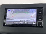 バックカメラで駐車時の死角も確認できます!