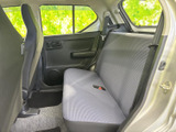 運転しやすいように設計された、シンプルで機能的な内装。細部にまでこだわったデザインが魅力です。