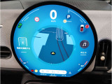 『運転』に対するBMWのこだわりはメーターパネルにも表れております。視野性の良いメーターパネルは疲労感の軽減と、運転の楽しさをもたらしてくれます。
