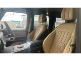 営業時間は、10:00〜18:00 定休日は水曜日でございます。皆様のご来場お待ちしております。