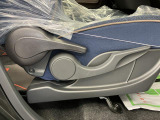 より多くの一般の方へ車を届けれればと思っておりますので同業者様への販売は極力控えさせて頂いております。ご了承下さい。
