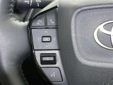 ステアリングスイッチ装備!運転しながら手元でオーディオの操作などができます。