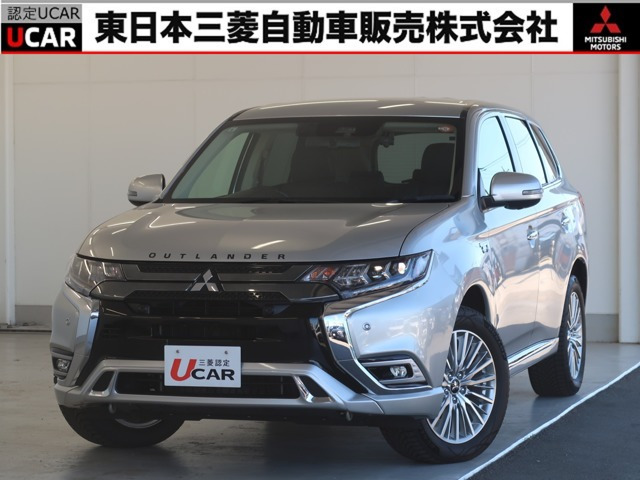 アウトランダーPHEV 2.4 G プラスパッケージ 4WD 