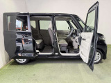 ☆納車前には撥水コーティングで外装のツヤとクリアを復活させます!!納車後の、お手入れも楽にして頂けます!!(パックによります)