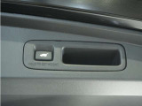 ◆パワーテールゲート◆キーや運転席のボタン、ハンズフリー機能など多彩なアクセスで自動開閉できます。