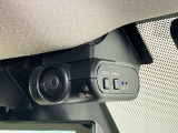 映像と音声で運転状況を記録、もしもの時の室内を移すドライブレコーダー♪♪