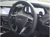 ■Vorsprung durch Technik■&ldquo;Vorsprung durch Technik(技術による先進)&rdquo;というスローガンのもと生み出された、走りの愉しみを最大限に引き出す数えきれないイノベーション。