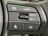 クルーズコントロールを装備しています。高速道路などで一定の速度で走ってくれるので運転が楽ですよ!速度を設定できますので、スピードの出しすぎにも注意できます。