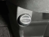アクセサリーソケット付き車両です。