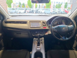 ■ 運転席まわりの装備 &rArr;