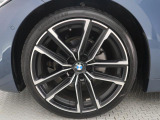 BMWならではの卓越した走りを支えるホイールと足回りです!