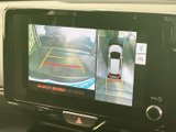 狭い場所での駐車も安心。後方の状況をモニターで確認できるので、安全に駐車できます。運転に自信がない方にもおすすめです。