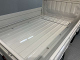 おあり、荷台にキズ凹みあります。