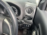運転席側ドリンクホルダー