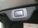 ワンタッチでバックドアがオープン☆ 便利なパワーバックドア装備です!