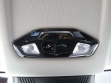 専門教育を受けた営業スタッフがお車選びからご購入後のケアまで丁寧にサポート。ご希望条件にぴったりの一台をご提案します。