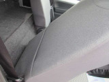 運転席シートバックポケット