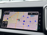●MMIナビゲーション『高解像度カラーディスプレイに、Bluetooth(R)接続によるハンズフリー通話機能を搭載しています。』
