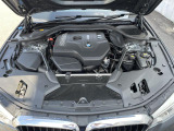 安心のBMW認定中古車は100項目の箇所を徹底的にチェック致します。機械的な箇所や電気系、コンピューターなどをご納車前に点検し、交換基準に達した部品は全て新品に修理返品した後にご納車致します。