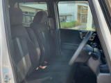 軽自動車とは思えない車内空間の広さです!是非一度ご体感ください☆