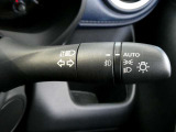 トンネルの多い高速道路の走行を手助けしてくれる便利なオートライトシステム!!