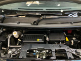 エンジンルームもクリーニング済みできれいですよ。日産の整備士がしっかりと丁寧に点検していますので安心してお乗りいただけます